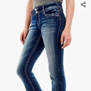 Wallflower women's luscious curvy fit jeans